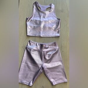2-Piece Metallic Lavender Activewear Set